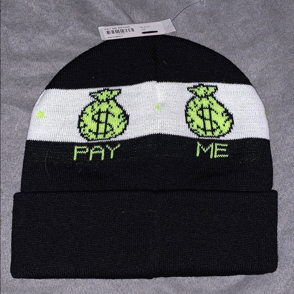 Supreme NWT Beanie - Picture 2 of 4